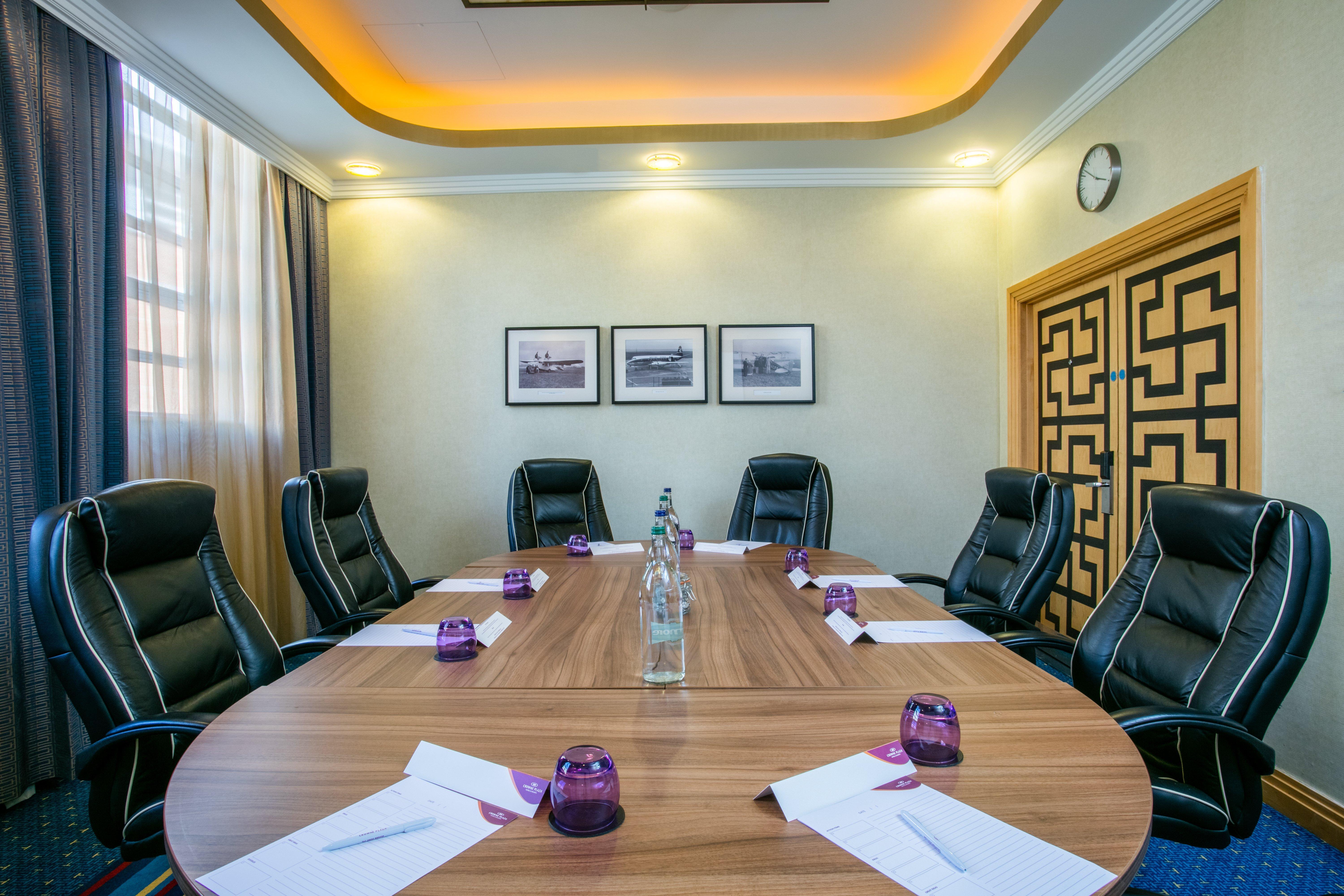 Crowne Plaza Liverpool - John Lennon Airport By Ihg Dış mekan fotoğraf